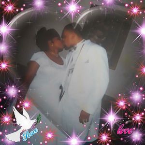 Meet your Posher, Avela